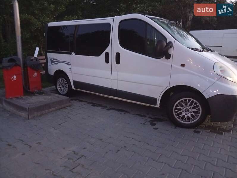 Минивэн Opel Vivaro 2007 в Бориславе