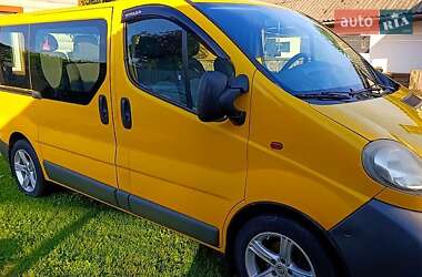 Минивэн Opel Vivaro 2004 в Ичне