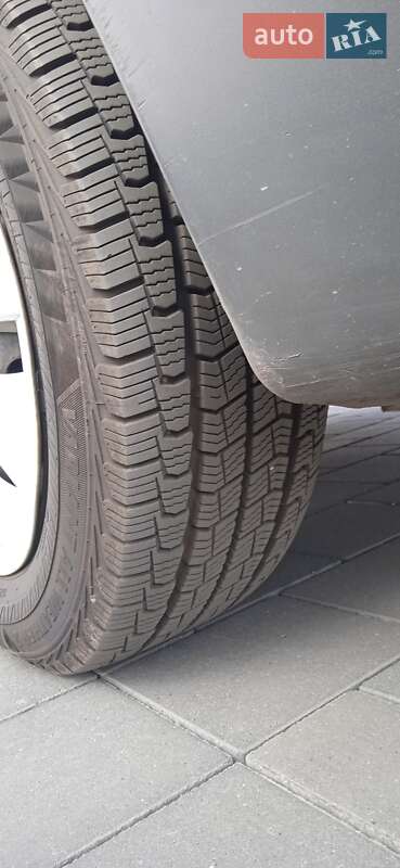 Минивэн Opel Vivaro 2005 в Шептицькому