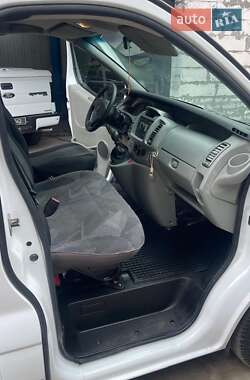 Минивэн Opel Vivaro 2007 в 