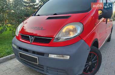 Минивэн Opel Vivaro 2003 в 
