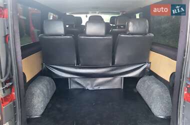 Минивэн Opel Vivaro 2003 в 