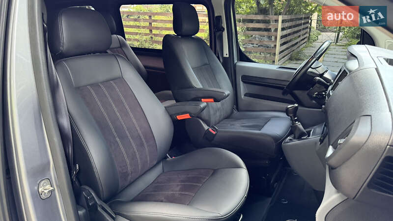 Минивэн Opel Vivaro 2020 в Киеве