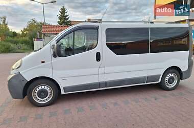 Минивэн Opel Vivaro 2005 в Ратным