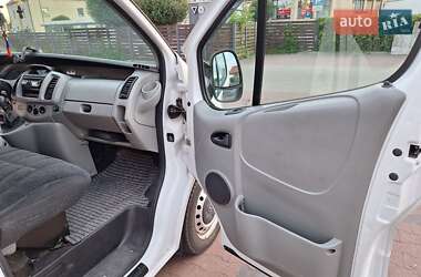 Минивэн Opel Vivaro 2005 в Ратным