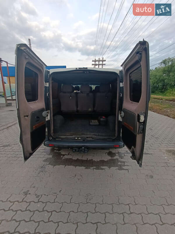 Минивэн Opel Vivaro 2006 в Верхнем Водяном