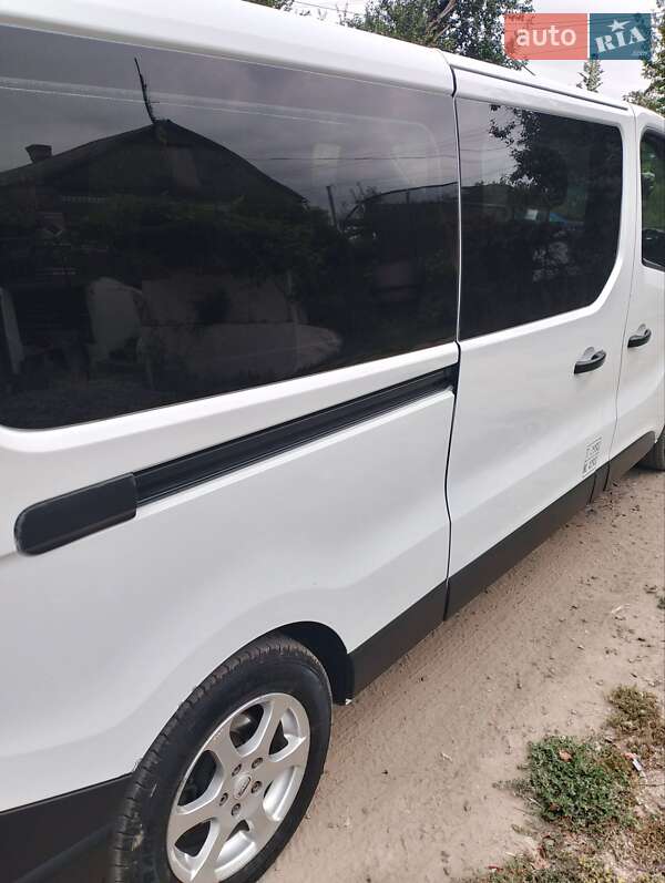 Минивэн Opel Vivaro 2016 в Горохове фото 3 Минивэн Opel Vivaro 2016 в Горохове