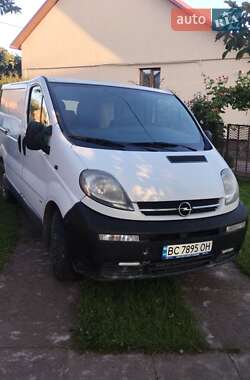Грузовой фургон Opel Vivaro 2002 в Львове