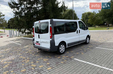 Минивэн Opel Vivaro 2012 в 