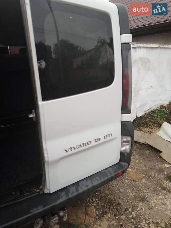 Мінівен Opel Vivaro 2002 в Городенці
