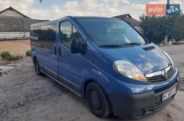 Минивэн Opel Vivaro 2003 в Кропивницком