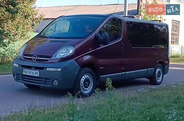 Мінівен Opel Vivaro 2006 в Сарнах