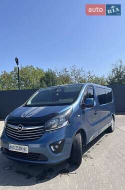 Минивэн Opel Vivaro 2018 в 