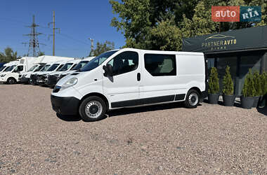 Минивэн Opel Vivaro 2014 в 