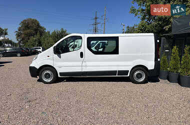 Минивэн Opel Vivaro 2014 в 