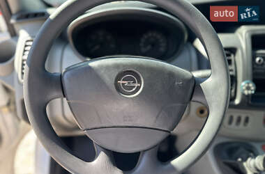 Минивэн Opel Vivaro 2014 в 