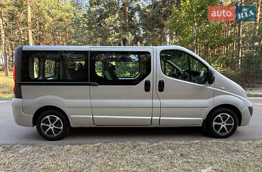 Мінівен Opel Vivaro 2014 в Києві