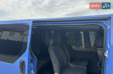 Минивэн Opel Vivaro 2006 в 