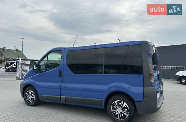 Минивэн Opel Vivaro 2006 в 