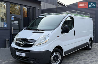 Грузовой фургон Opel Vivaro 2013 в Черновцах