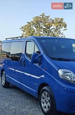 Минивэн Opel Vivaro 2007 в 