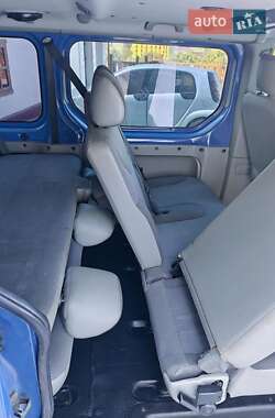 Минивэн Opel Vivaro 2007 в 