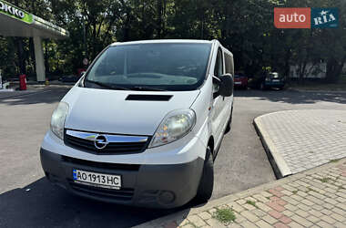 Минивэн Opel Vivaro 2013 в Ужгороде