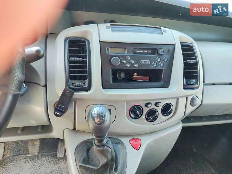 Мінівен Opel Vivaro 2006 в Рокитному фото 6 Мінівен Opel Vivaro 2006 в Рокитному