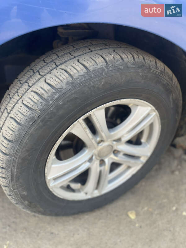 Минивэн Opel Vivaro 2009 в Болехове