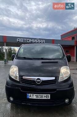 Минивэн Opel Vivaro 2006 в 