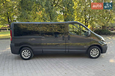 Минивэн Opel Vivaro 2010 в 