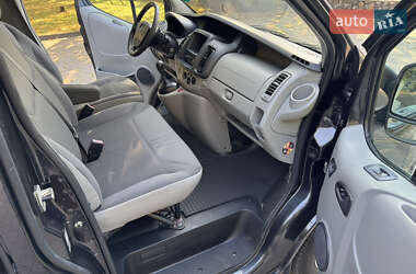 Минивэн Opel Vivaro 2010 в 