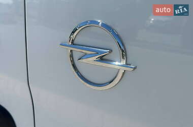 Минивэн Opel Vivaro 2020 в 
