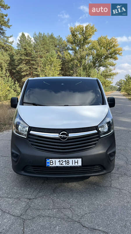 Минивэн Opel Vivaro 2019 в 