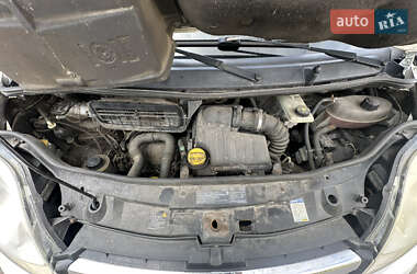 Мінівен Opel Vivaro 2007 в 