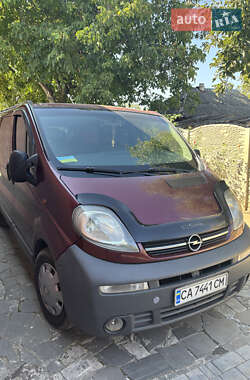 Мінівен Opel Vivaro 2005 в Умані
