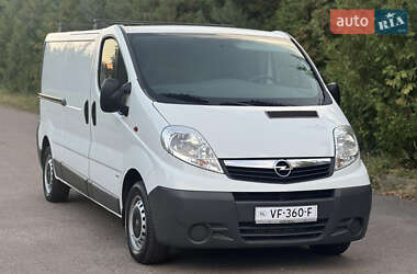 Минивэн Opel Vivaro 2014 в Ровно