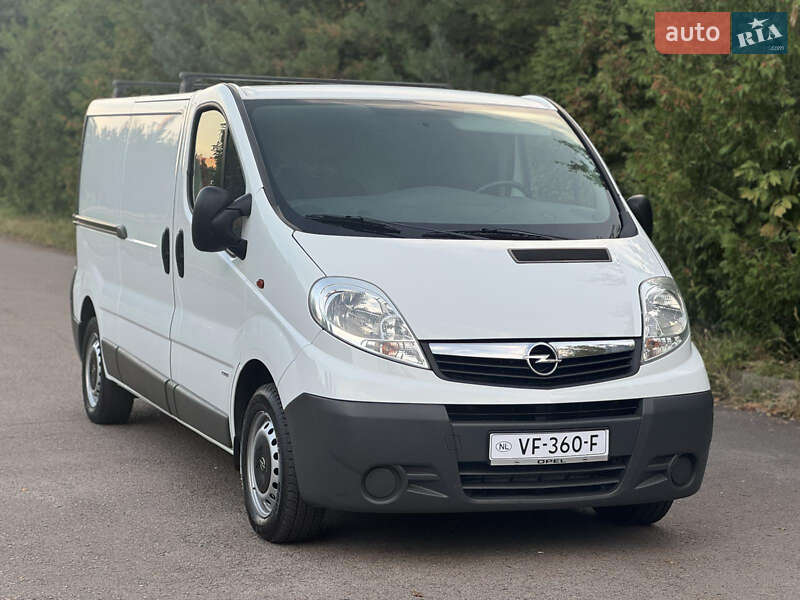 Opel Vivaro 2014