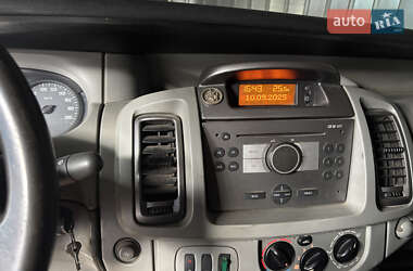 Минивэн Opel Vivaro 2007 в Бердичеве