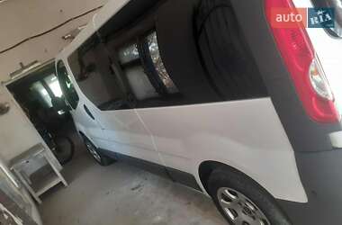 Минивэн Opel Vivaro 2011 в Виноградове