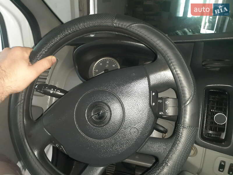 Мінівен Opel Vivaro 2011 в Виноградові фото 19 Мінівен Opel Vivaro 2011 в Виноградові