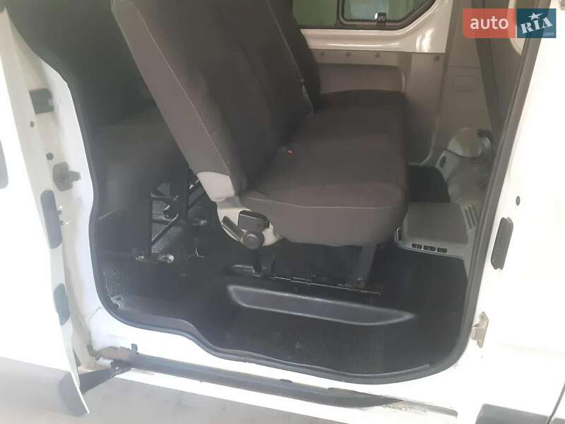 Мінівен Opel Vivaro 2011 в Виноградові фото 25 Мінівен Opel Vivaro 2011 в Виноградові