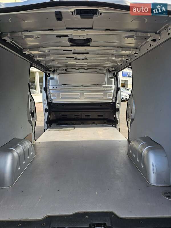 Вантажний фургон Opel Vivaro 2019 в Одесі фото 17 Вантажний фургон Opel Vivaro 2019 в Одесі