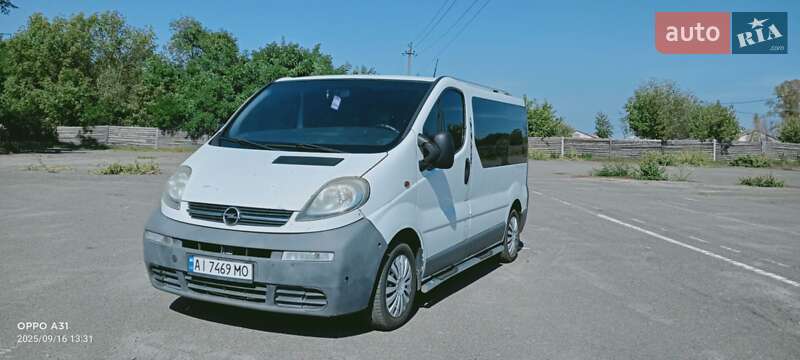 Opel Vivaro 2006