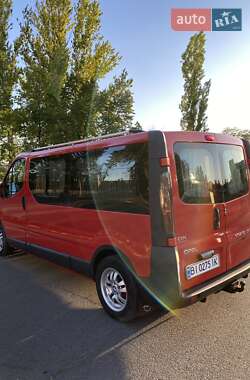 Мінівен Opel Vivaro 2004 в 
