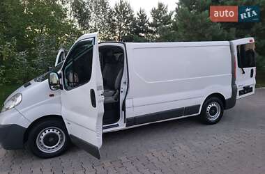 Грузовой фургон Opel Vivaro 2012 в 