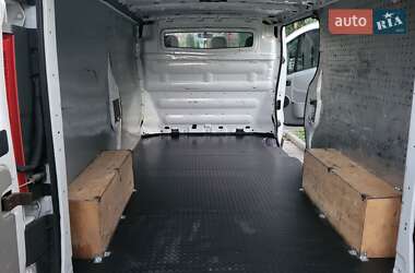 Грузовой фургон Opel Vivaro 2012 в 