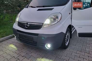 Грузовой фургон Opel Vivaro 2012 в 