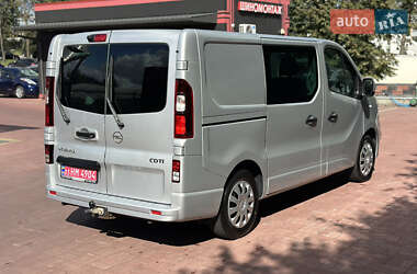 Минивэн Opel Vivaro 2015 в 