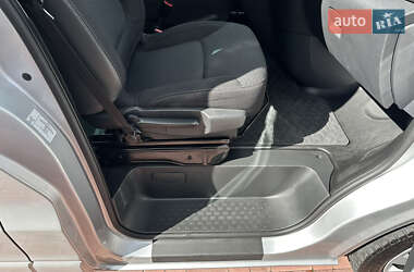 Минивэн Opel Vivaro 2015 в 